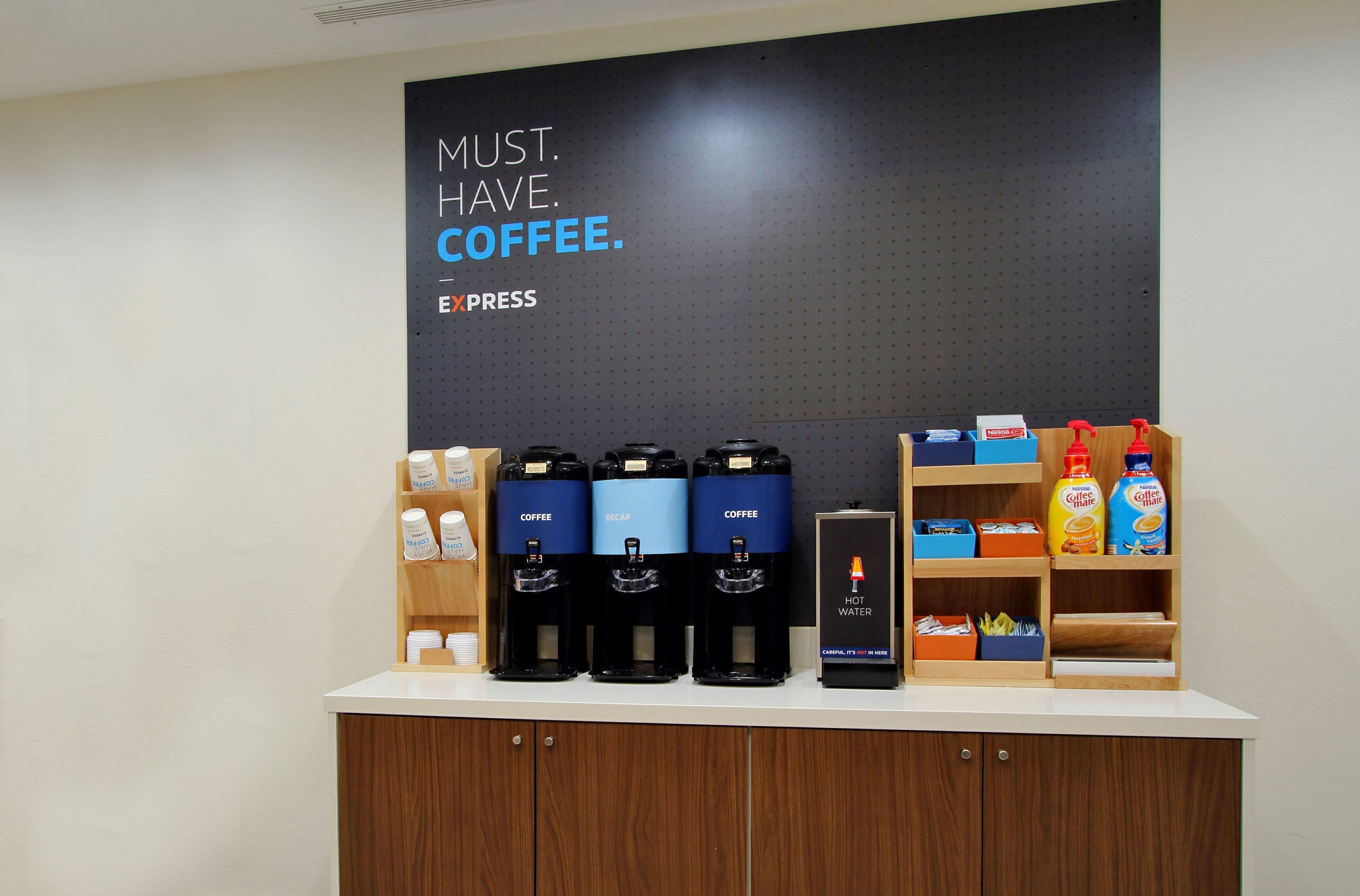Holiday Inn Express Danville By Ihg Bagian luar foto